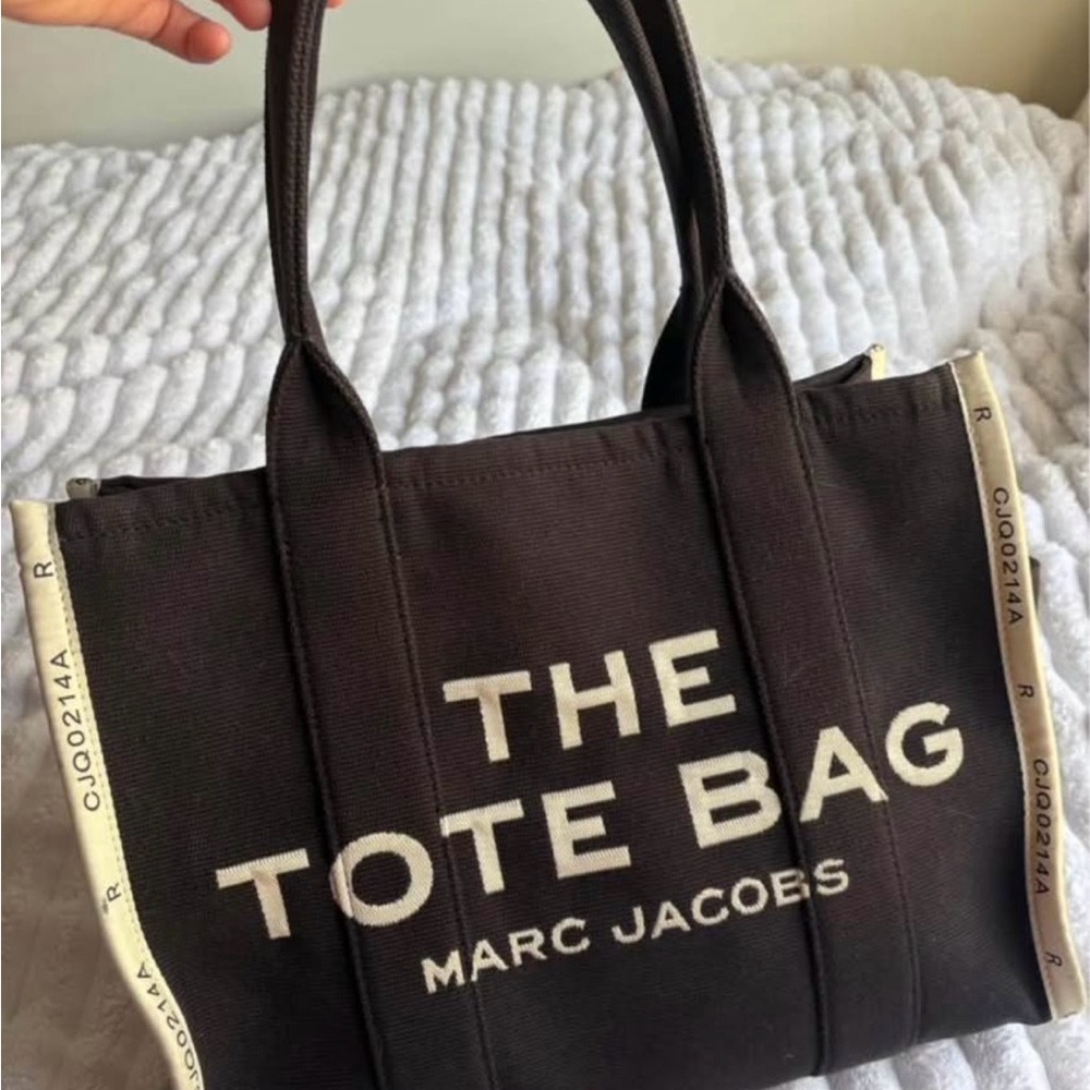 Marc Jacobs Black and Gray Interior Tote